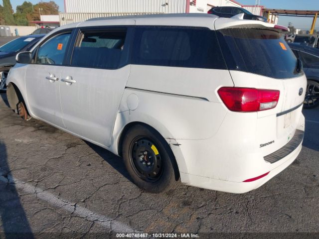 KNDMB5C10F6062419 KIA SEDONA LX