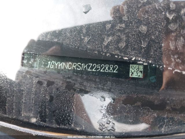 1GYKNCRS1KZ252882 Cadillac XT5 LUXURY