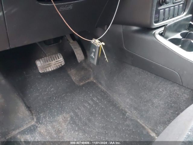 JA4AD3A30HZ011200 Mitsubishi Outlander Se