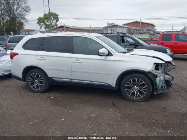 JA4AD3A30HZ011200 Mitsubishi Outlander Se