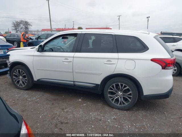 JA4AD3A30HZ011200 Mitsubishi Outlander Se