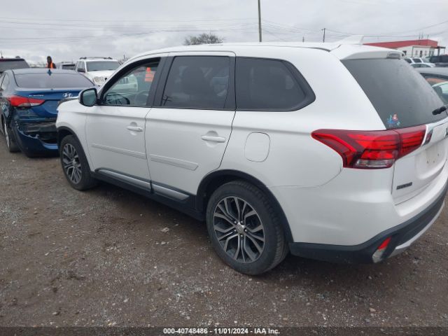 JA4AD3A30HZ011200 Mitsubishi Outlander Se