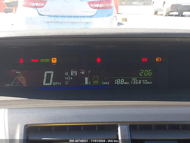 Toyota Prius V Two 2014 JTDZN3EU8EJ001405 Image 7