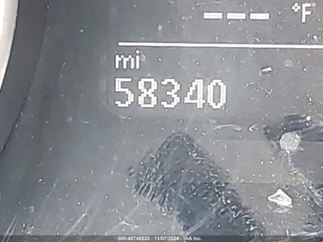 1VWBA7A33JC025947 Volkswagen Passat 2.0t Se