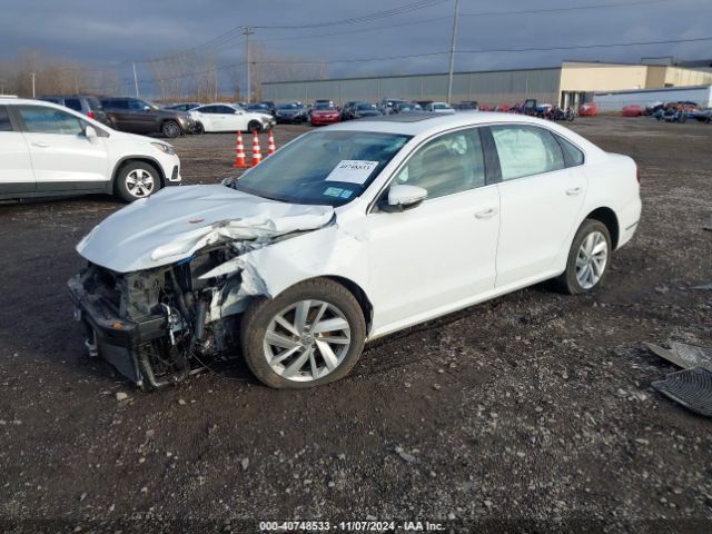 1VWBA7A33JC025947 Volkswagen Passat 2.0t Se