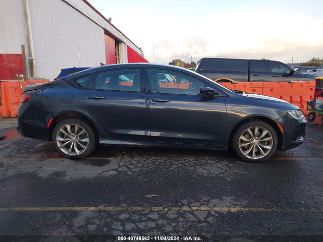1C3CCCDG2GN185196 Chrysler 200 S