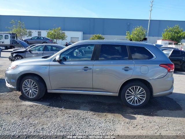 Mitsubishi Outlander Phev Sel S- 2020 JA4J24A52LZ009941 Image 14