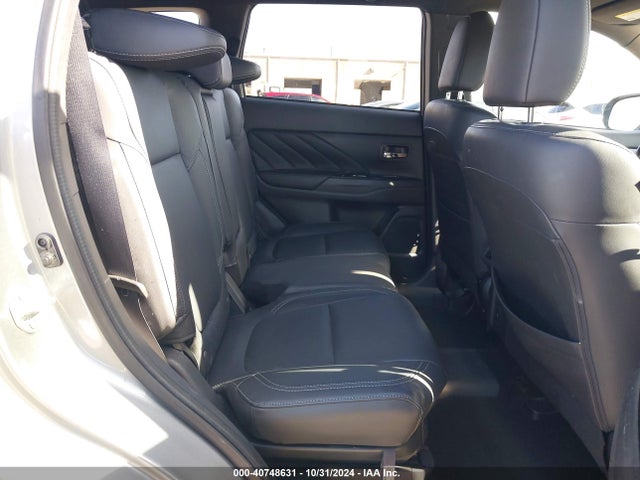Mitsubishi Outlander Phev Sel S- 2020 JA4J24A52LZ009941 Image 8