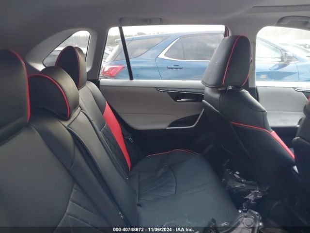 2T3A1RFVXRW459201 Toyota Rav4 Xle Premium