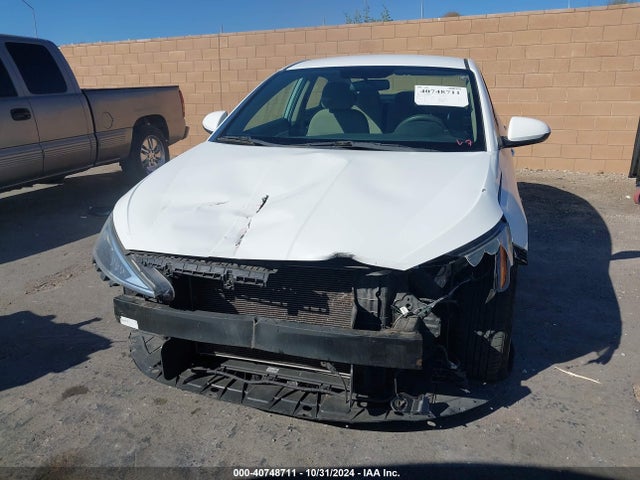 Hyundai ELANTRA SE 2019 5NPD74LF3KH401214 Image 13