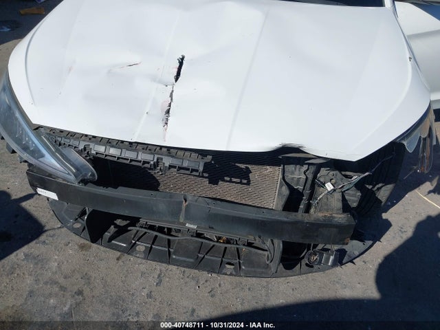 Hyundai ELANTRA SE 2019 5NPD74LF3KH401214 Image 6