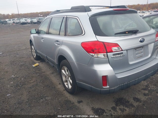4S4BRBAC4E3297777 Subaru Outback 2.5i