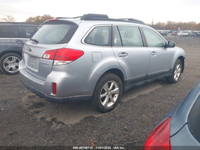 4S4BRBAC4E3297777 Subaru Outback 2.5i