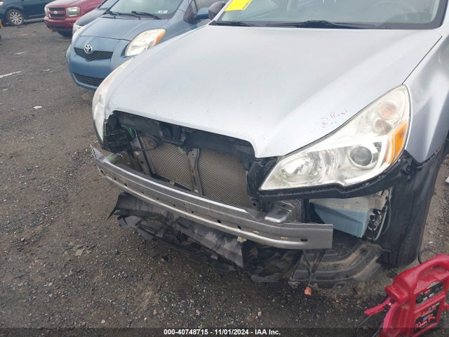 4S4BRBAC4E3297777 Subaru Outback 2.5i