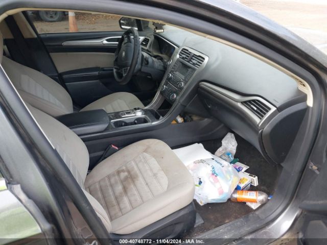 3FA6P0G71JR238617 Ford FUSION S