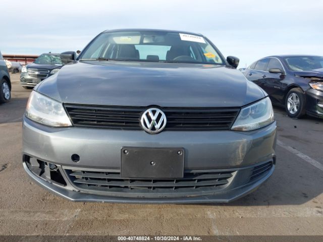 3VW2K7AJ3EM299343 Volkswagen Jetta 2.0l S
