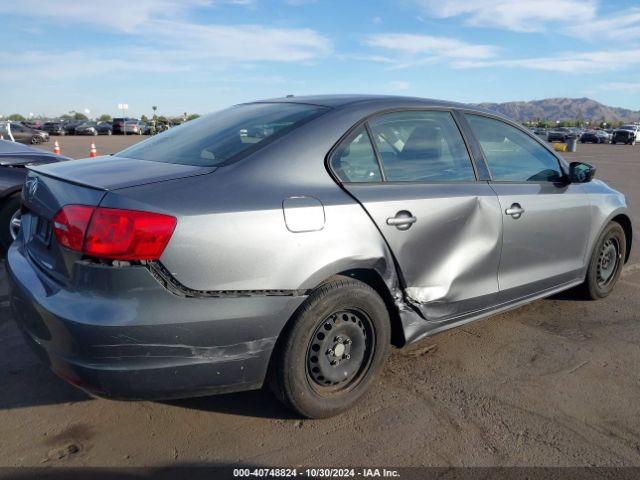 3VW2K7AJ3EM299343 Volkswagen Jetta 2.0l S