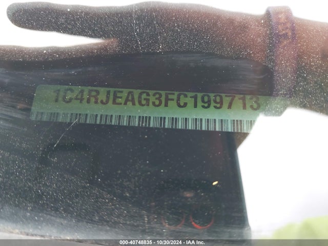 1C4RJEAG3FC199713 Jeep Grand Cherokee Laredo