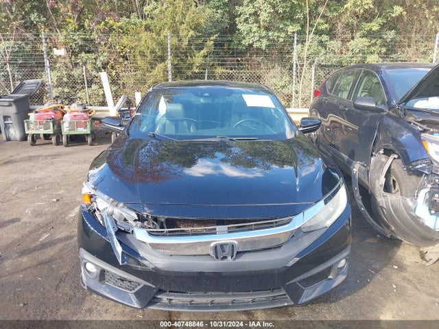 Honda Civic Touring 2017 2HGFC3B92HH355677 Image 12