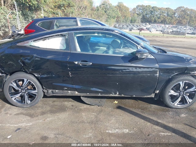 Honda Civic Touring 2017 2HGFC3B92HH355677 Image 13