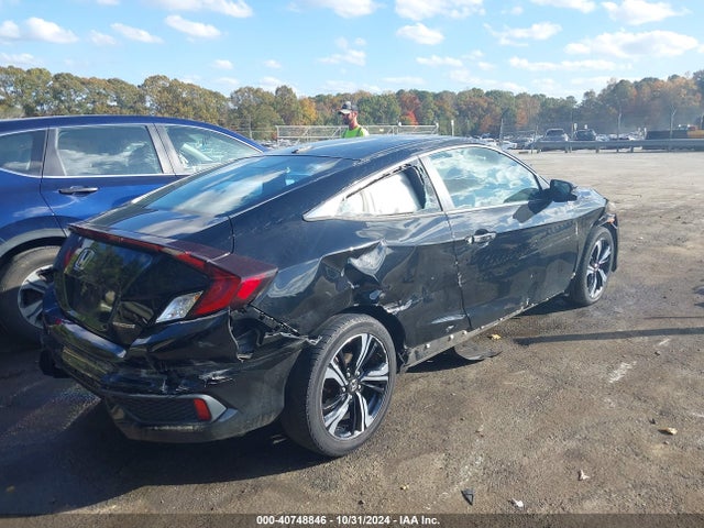 Honda Civic Touring 2017 2HGFC3B92HH355677 Image 4