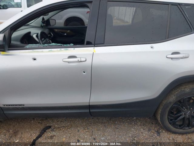 3GKALMEV2LL302117 GMC Terrain Fwd Sle