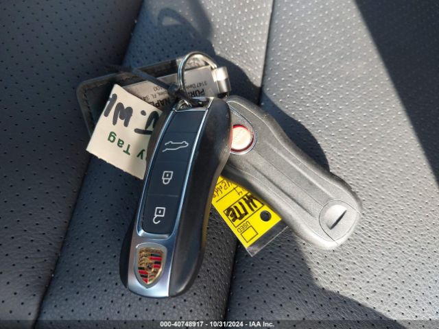 WP1AA2AY4RDA04493 Porsche Cayenne