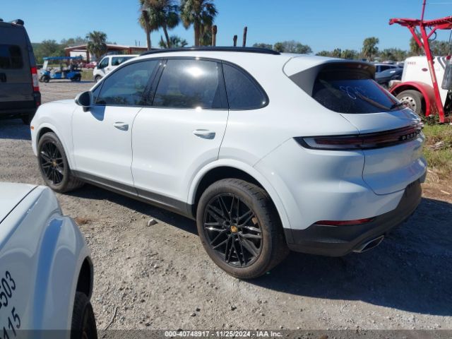 WP1AA2AY4RDA04493 Porsche Cayenne