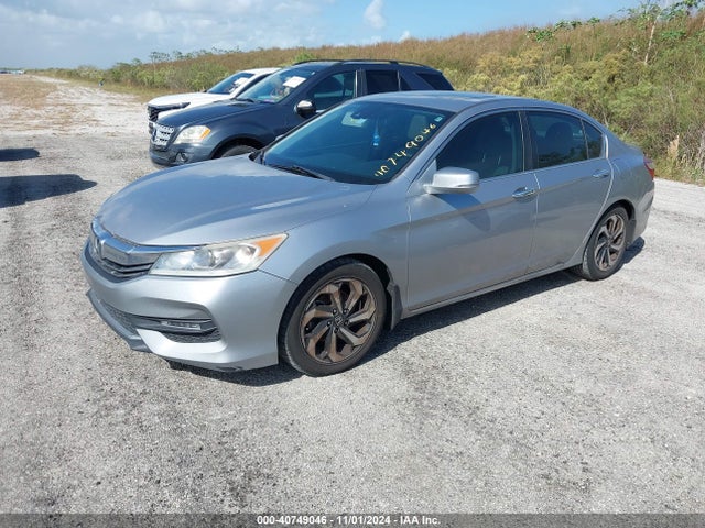 Honda ACCORD EX 2016 1HGCR2F02GA132186 Image 2