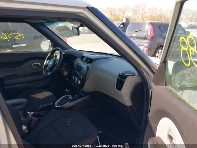 KNDJN2A22J7559348 KIA Soul