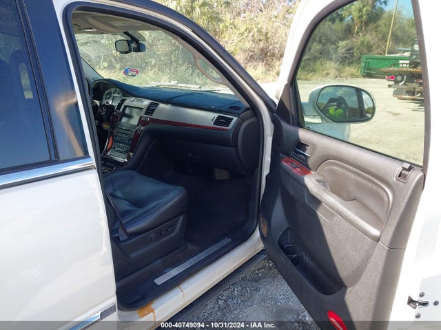 2012 CADILLAC ESCALADE 1GYS4BEF9CR136482 Photo 4