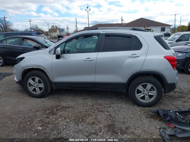 KL7CJPSB3MB310877 Chevrolet Trax Awd Lt