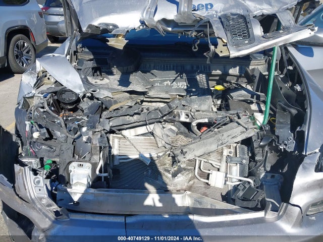 1C4PJMDB4JD560001 Jeep Cherokee Limited 4x4
