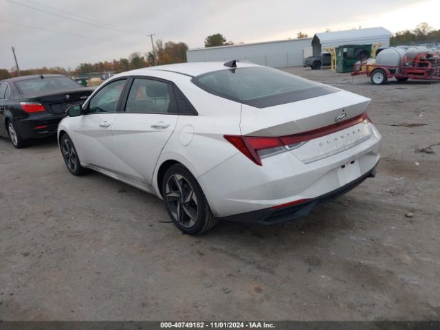 5NPLS4AG4PH111979 Hyundai ELANTRA SEL