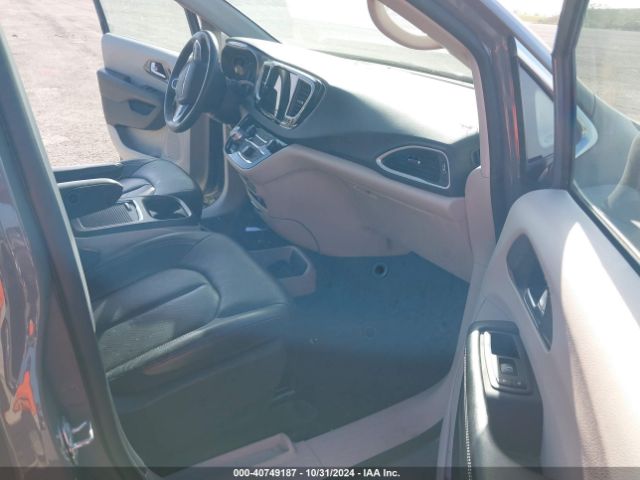 2022 CHRYSLER PACIFICA 2C4RC1BG9NR138566 Photo 4