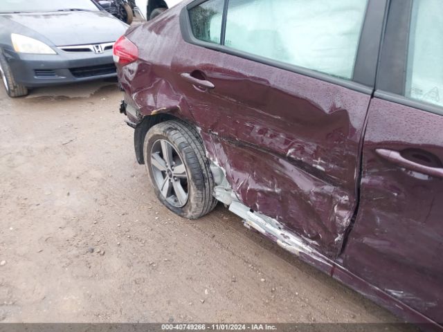 3KPFL4A78JE226185 KIA FORTE LX