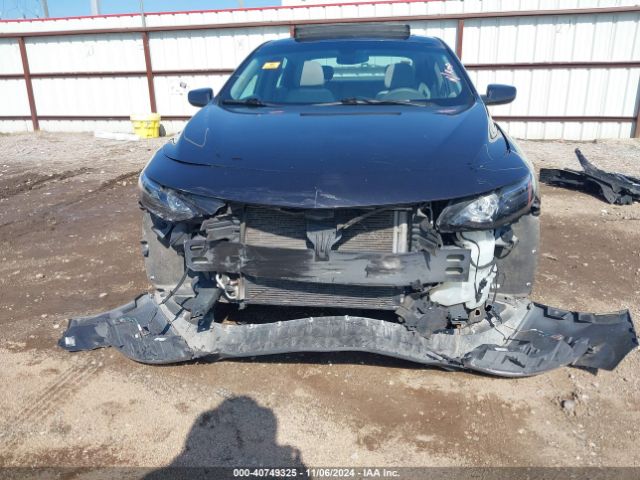 1G1ZD5ST0NF125819 Chevrolet Malibu Fwd Lt