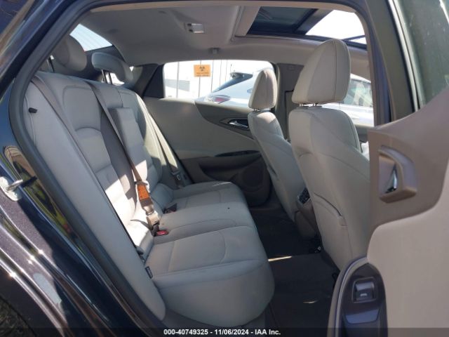 1G1ZD5ST0NF125819 Chevrolet Malibu Fwd Lt