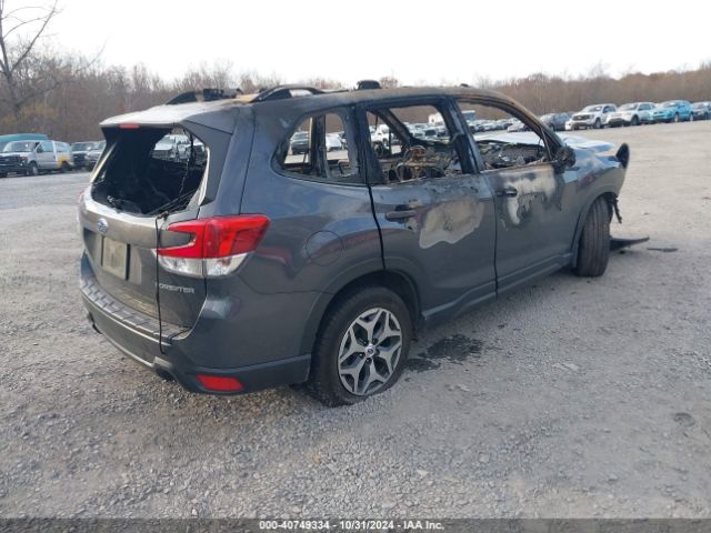 JF2SKAJC9MH467833 Subaru Forester Premium