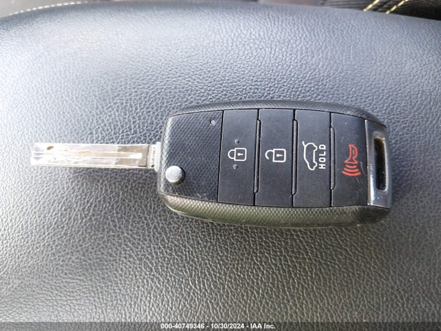 KIA SOUL + 2015 KNDJP3A55F7191345 Image 11