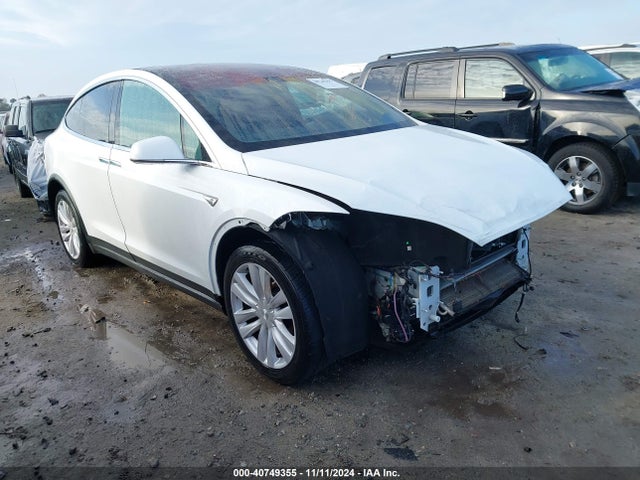 2016 TESLA MODEL X 5YJXCBE26GF007820 Photo 0