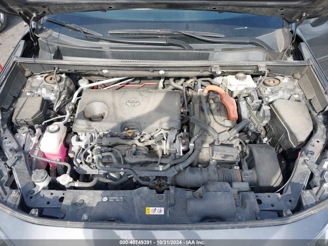 2T3EWRFV8KW045729 Toyota Rav4 Hybrid Xse