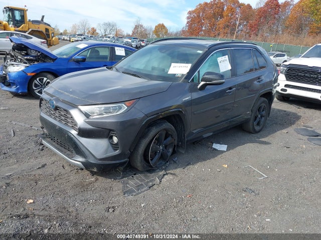 2T3EWRFV8KW045729 Toyota Rav4 Hybrid Xse