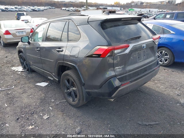 2T3EWRFV8KW045729 Toyota Rav4 Hybrid Xse