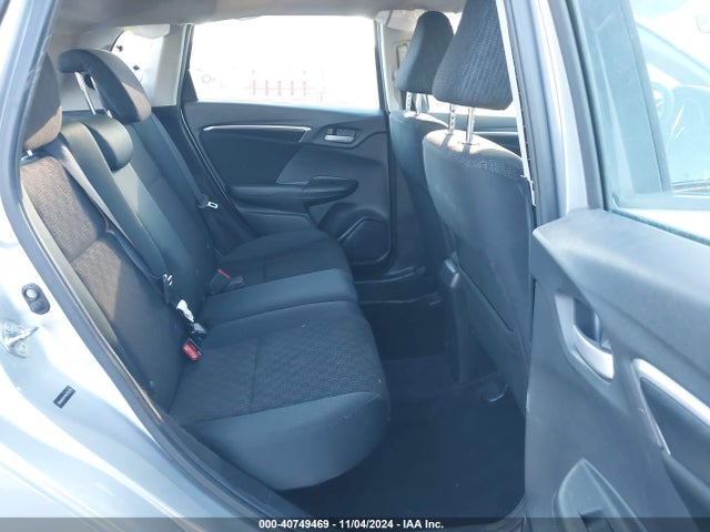 Honda FIT LX 2015 3HGGK5H54FM716378 Image 8