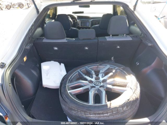 JTKJF5C73GJ022662 Scion TC