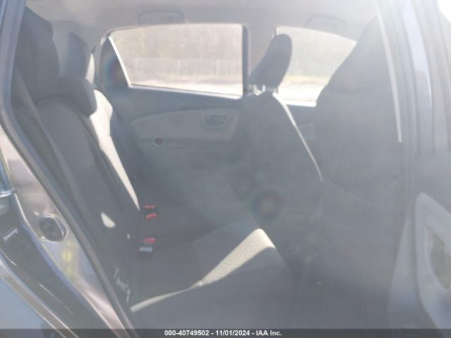 VNKKTUD35FA036658 Toyota YARIS L
