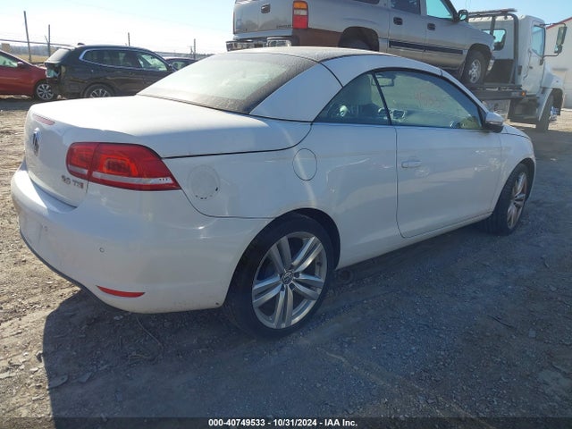 Volkswagen Eos Executive 2014 WVWFW8AH7EV005671 Image 4