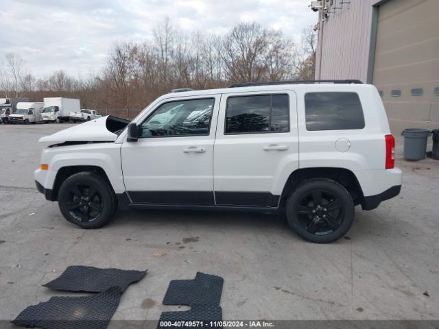 1C4NJPBA4FD328959 Jeep Patriot Altitude Edition