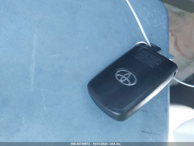 4T1BD1FK5HU203249 Toyota Camry Hybrid Xle